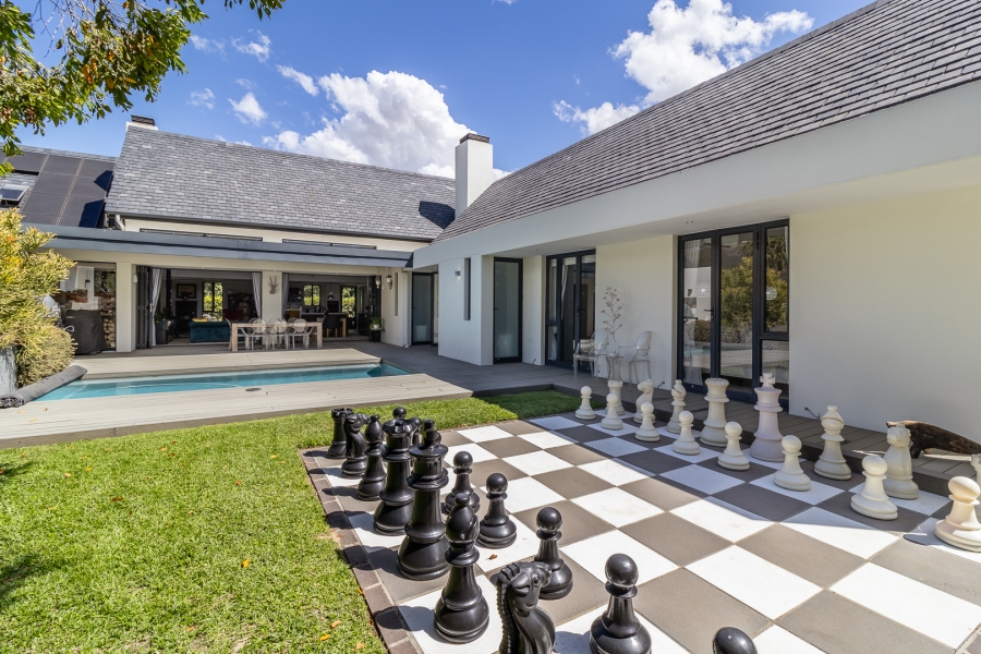 4 Bedroom Property for Sale in Pearl Valley at Val de Vie Western Cape